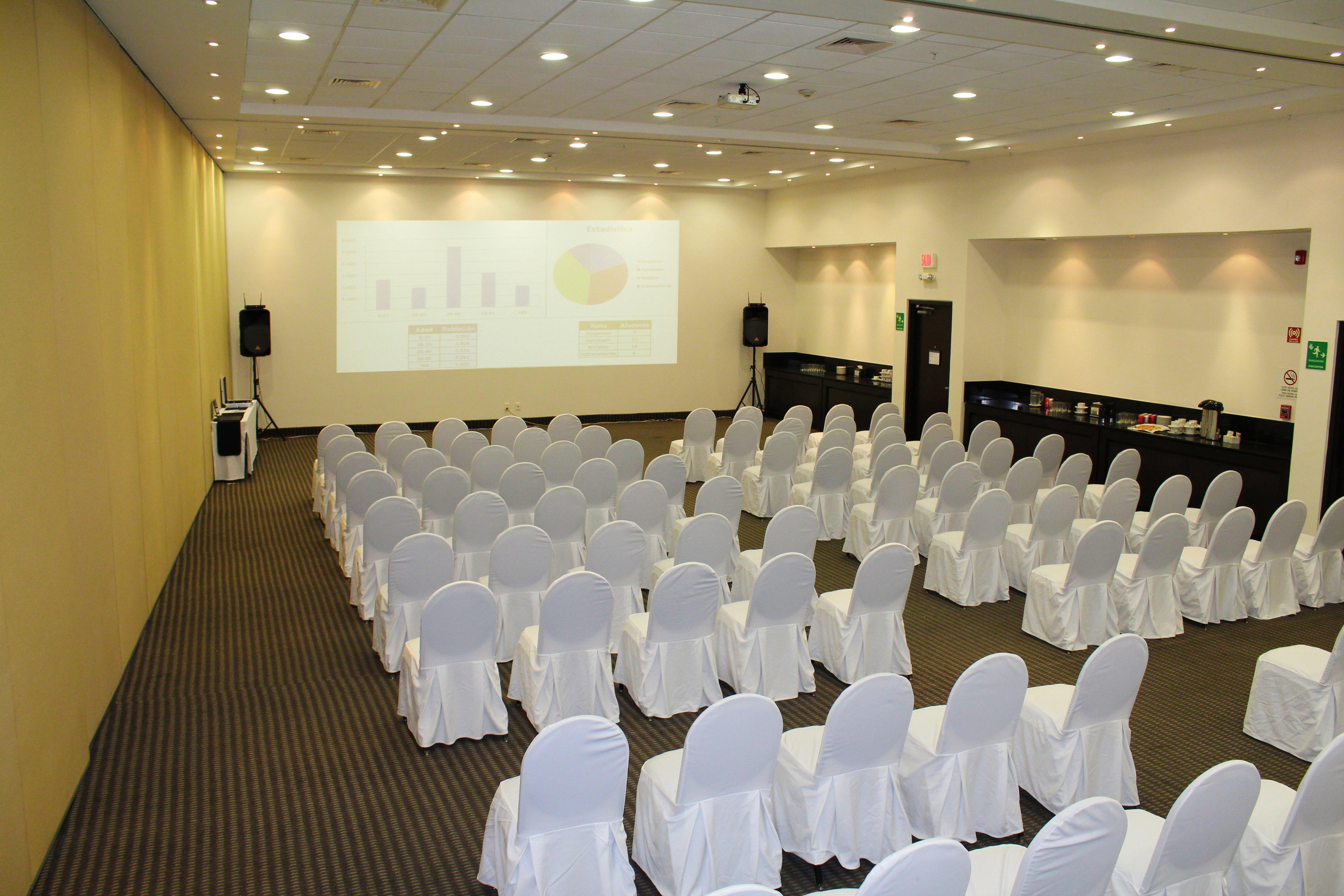 Holiday Inn Express Merida By Ihg Kültér fotó